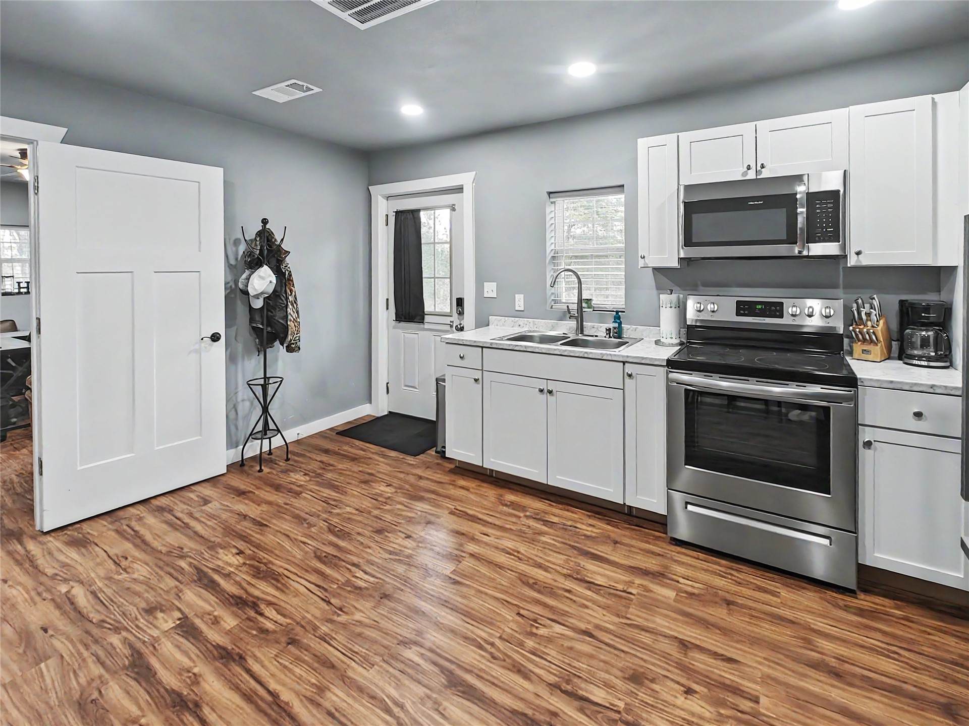 32514 Highway 82 Cookson OK 74427