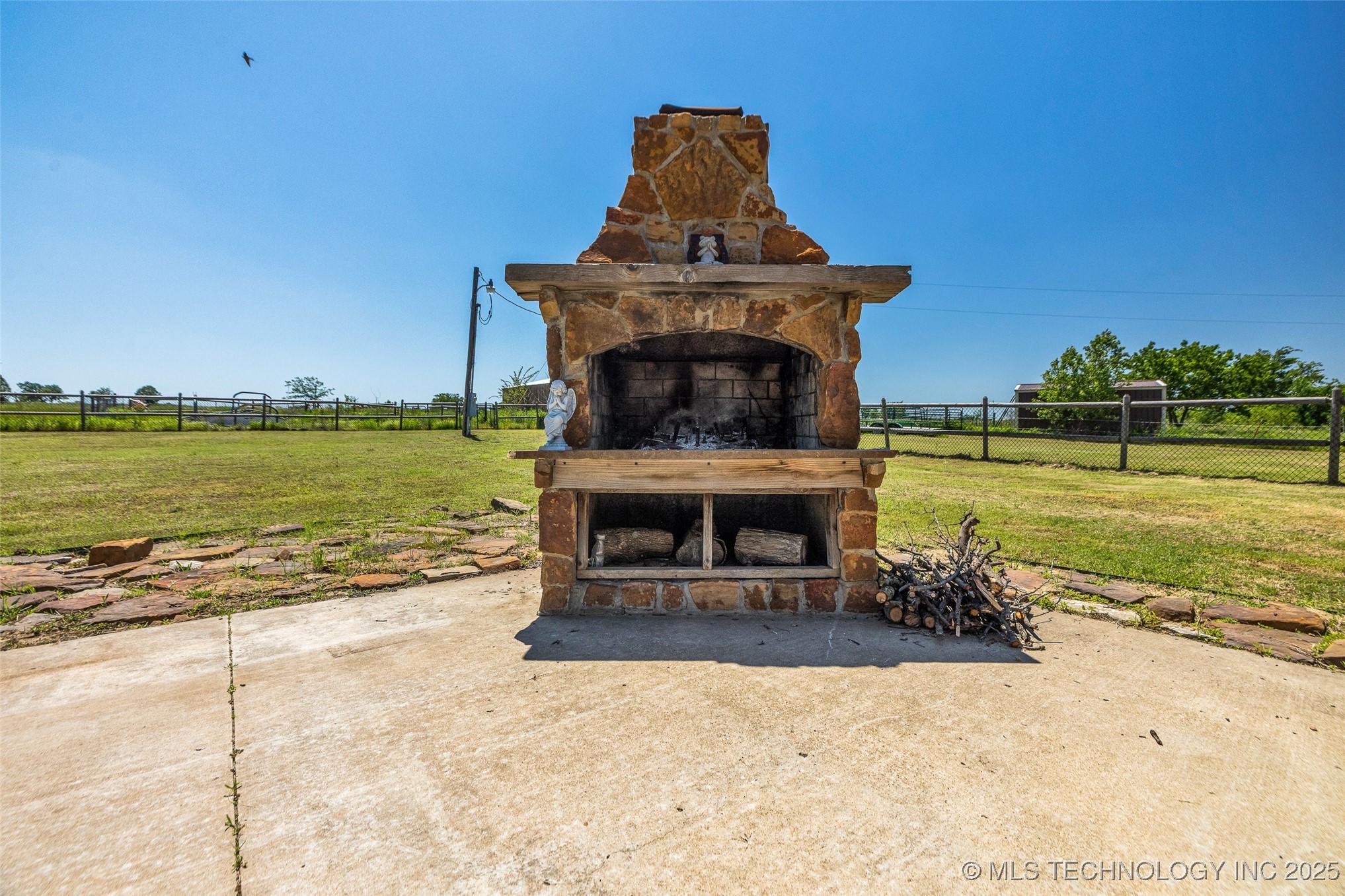 7033 S 4130 Road Talala OK 74080