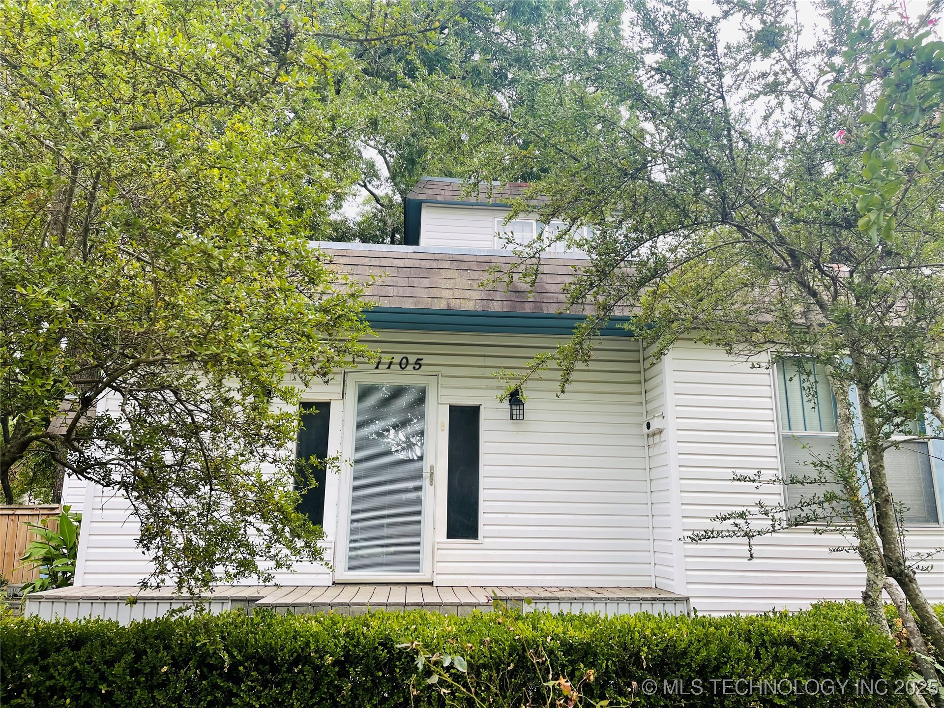 1105 W Elm Durant OK 74701