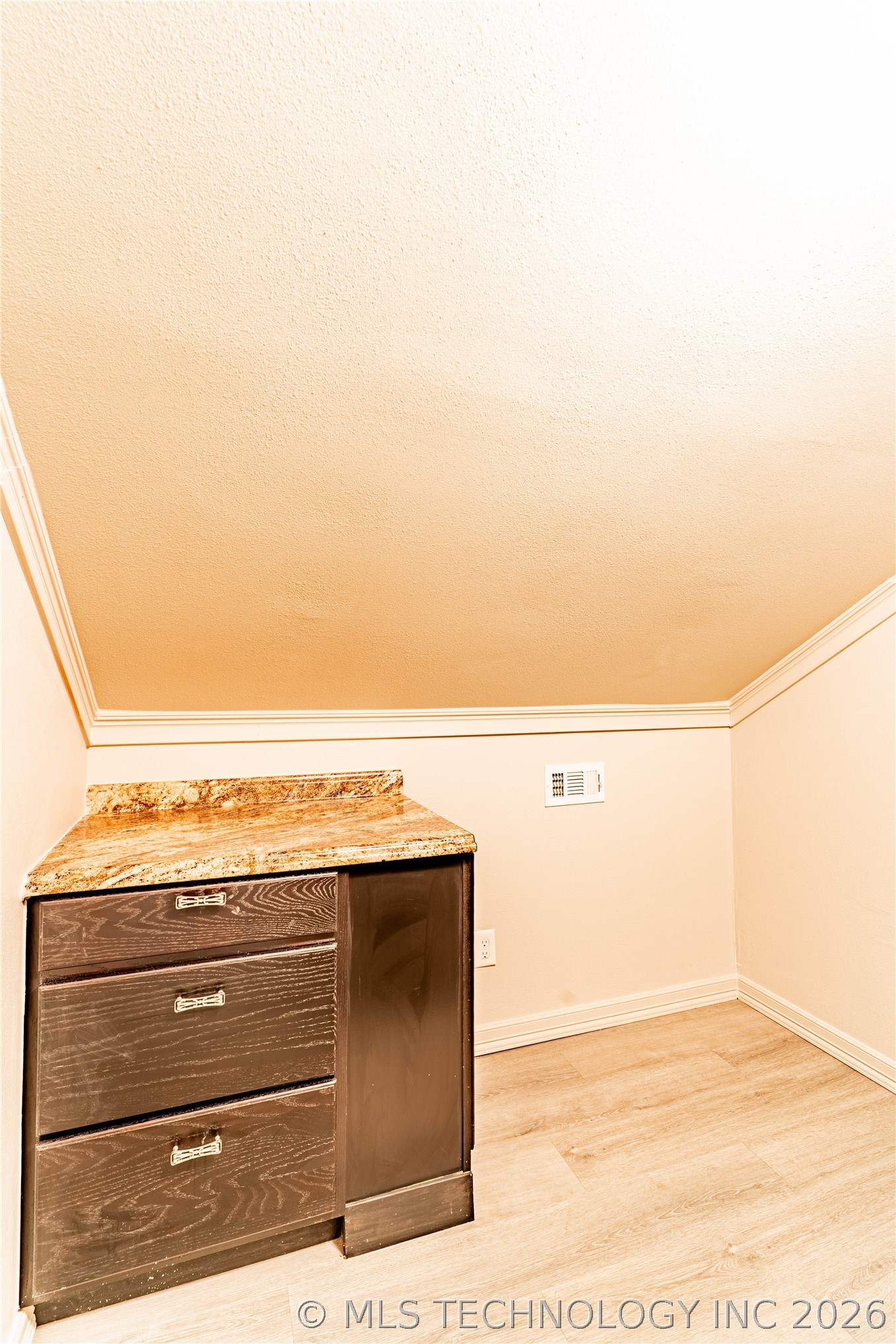133 W 8th Avenue Bristow OK 74010