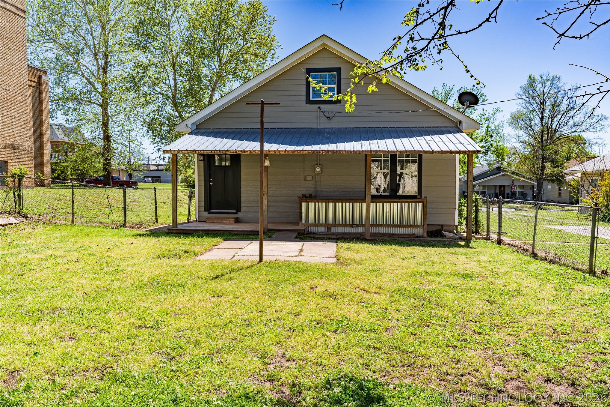 133 W 8th Avenue Bristow OK 74010