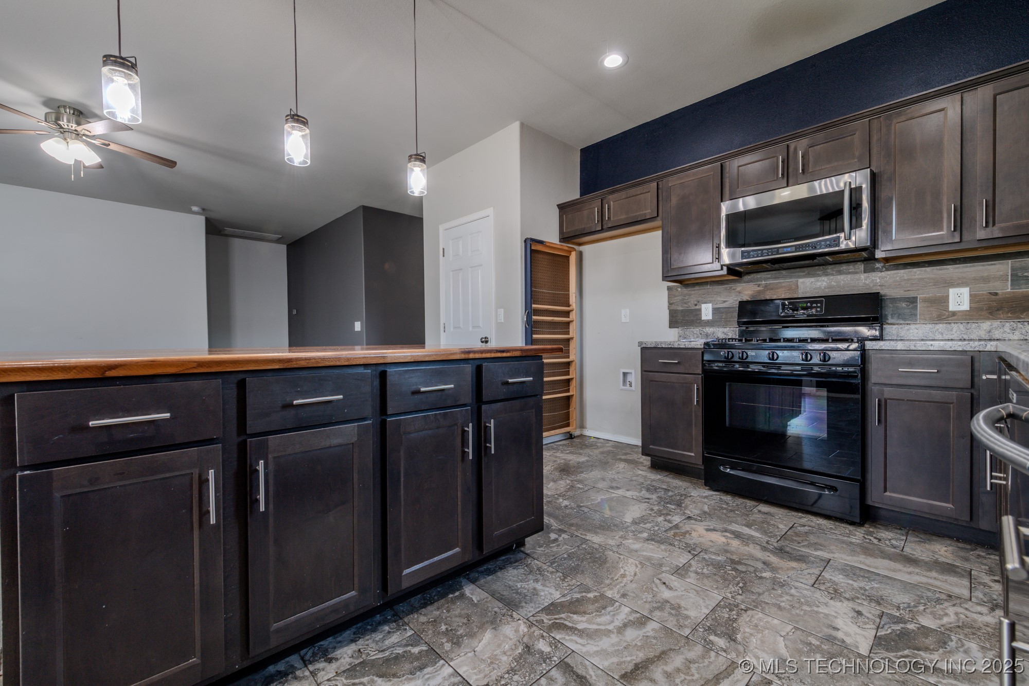 5811 E 146th Place S Bixby OK 74008