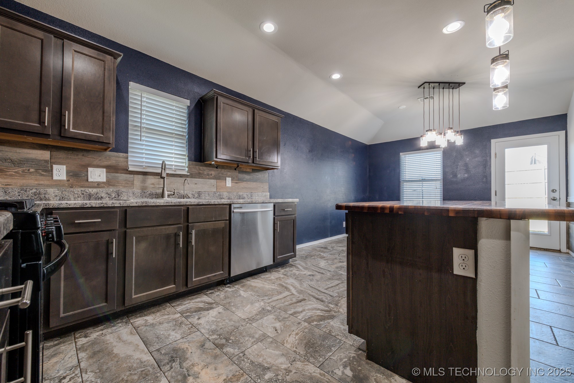 5811 E 146th Place S Bixby OK 74008