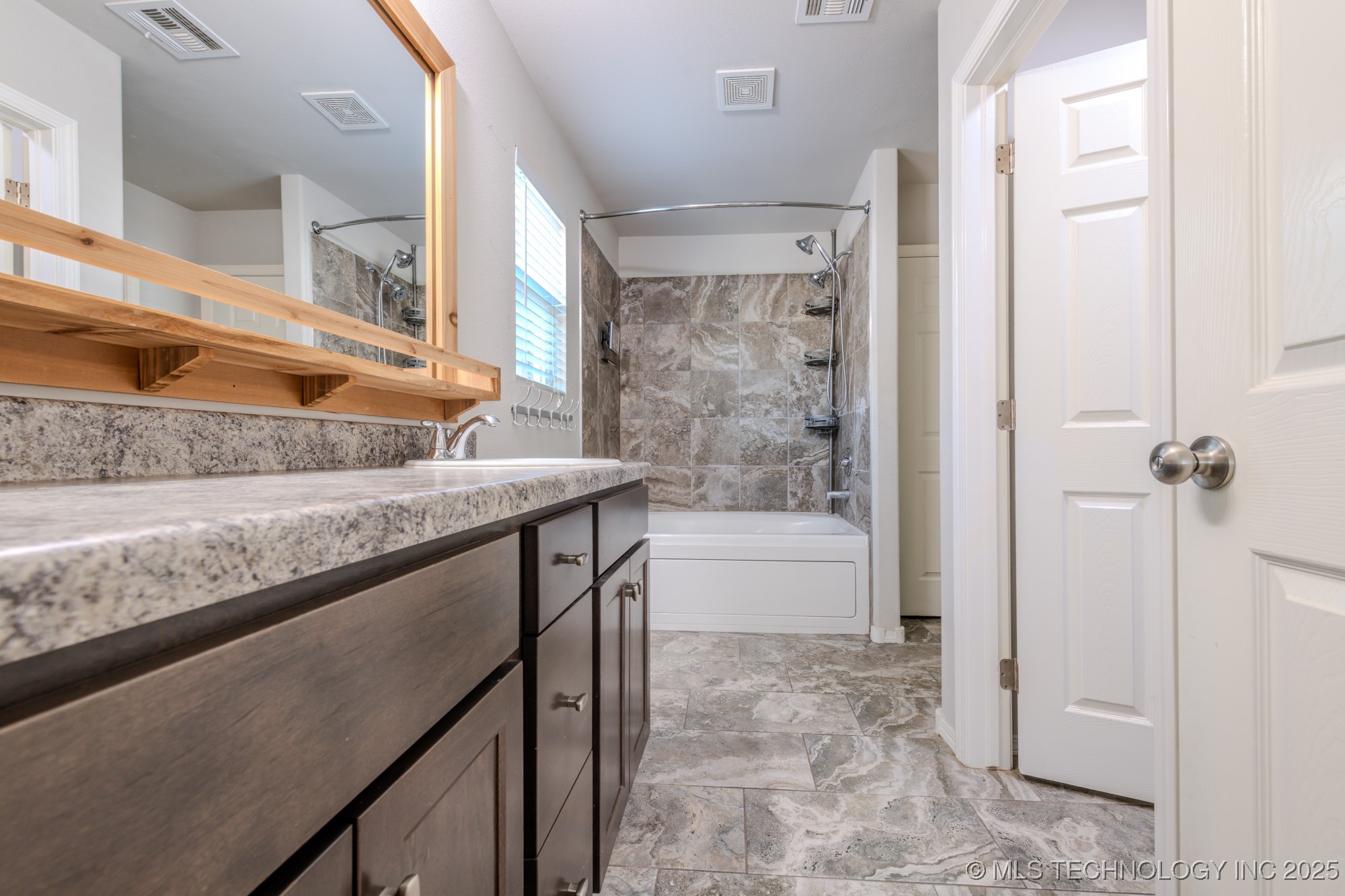 5811 E 146th Place S Bixby OK 74008
