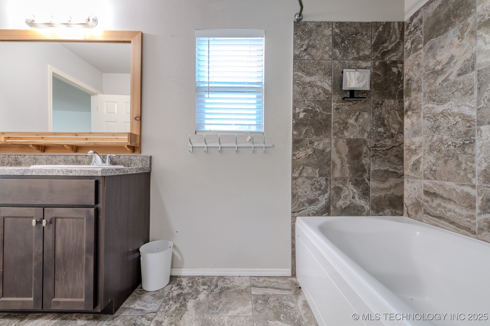 5811 E 146th Place S Bixby OK 74008