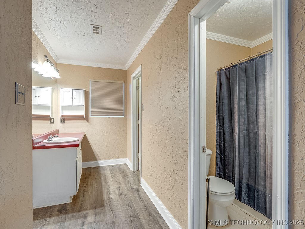 11065 County Road 1512 Ada OK 74820