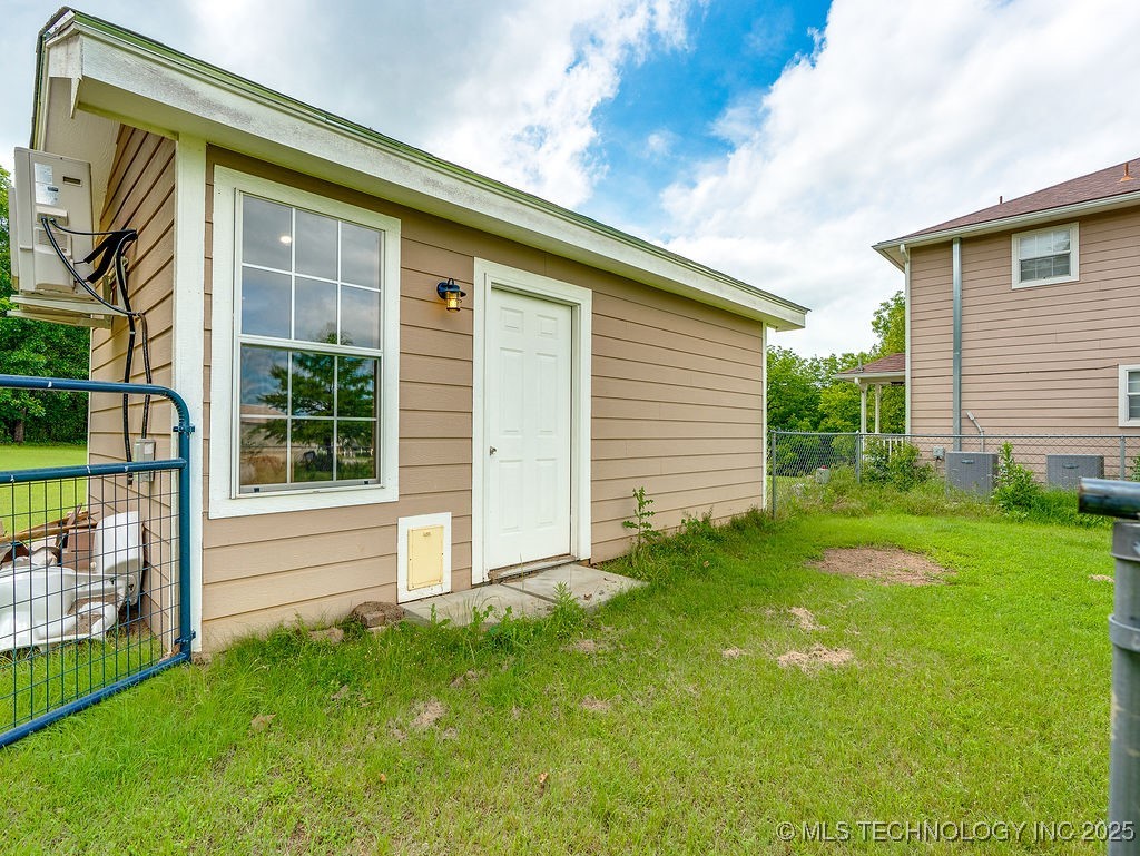 11065 County Road 1512 Ada OK 74820