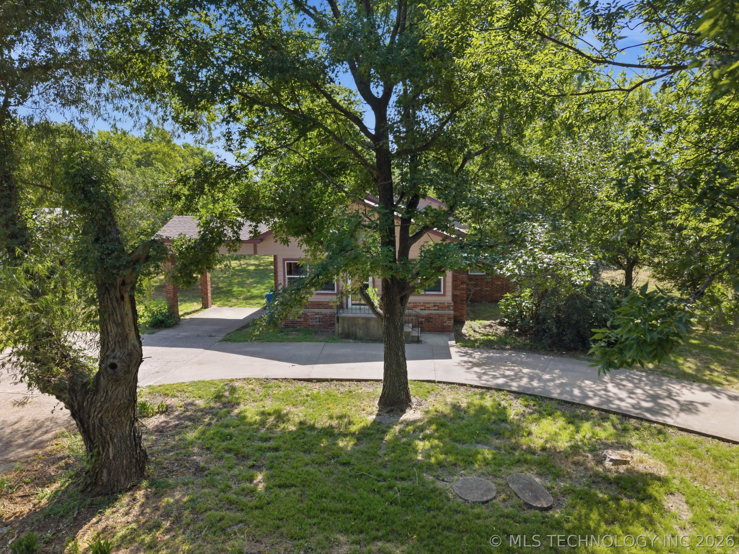 19219 S 4079 Road Claremore OK 74019