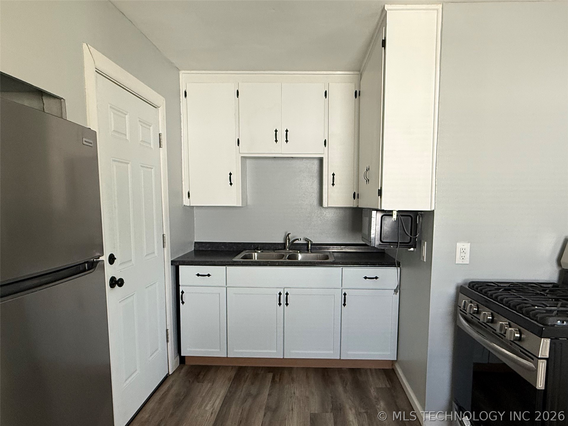 1016 Hugo SE Ardmore OK 73401