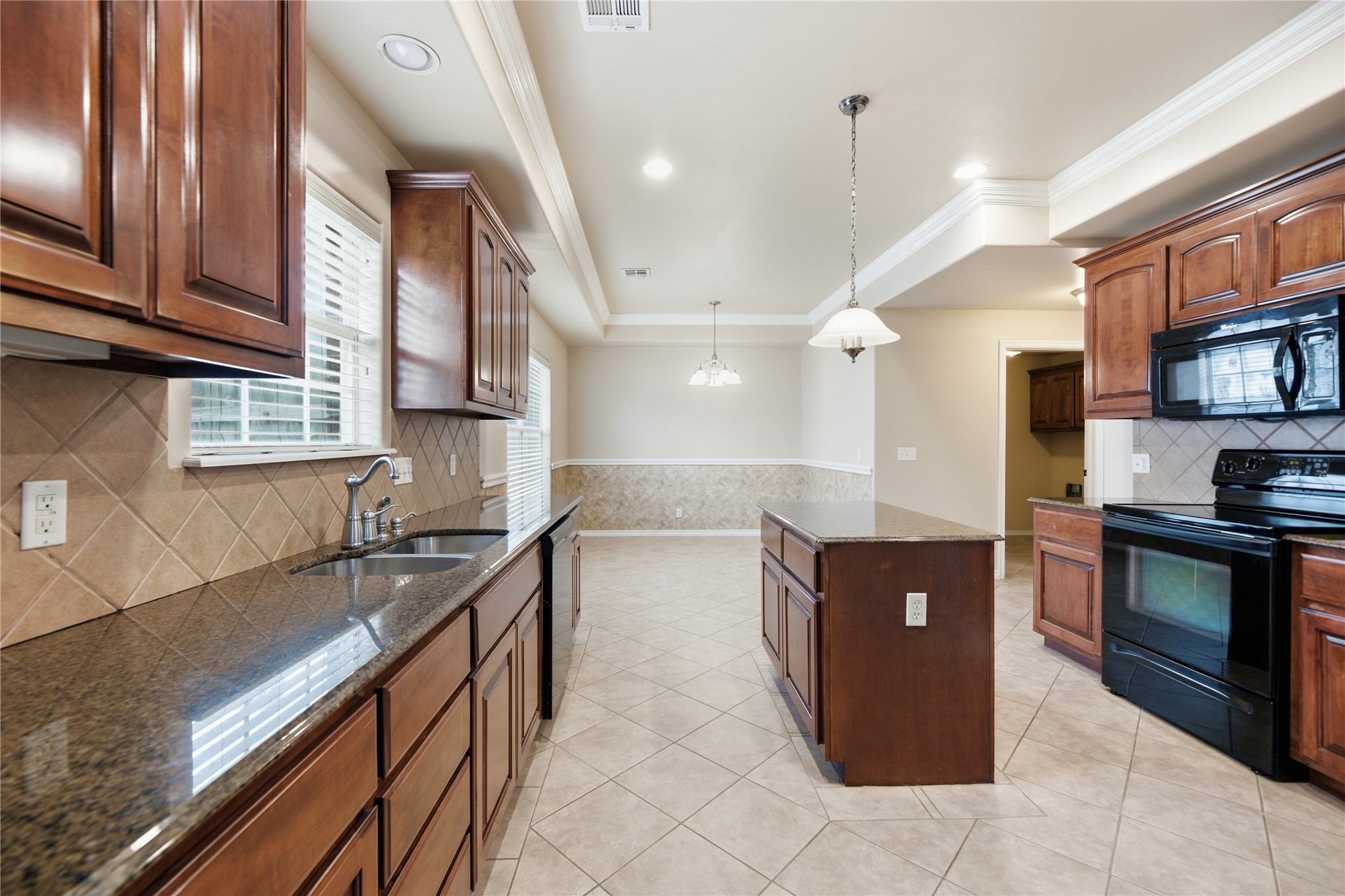 2505 S 10th Street Broken Arrow OK 74012