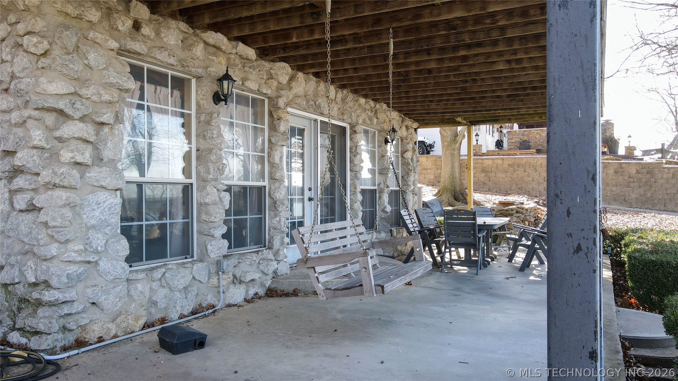 4157 W Roadrunner Drive Hulbert OK 74441