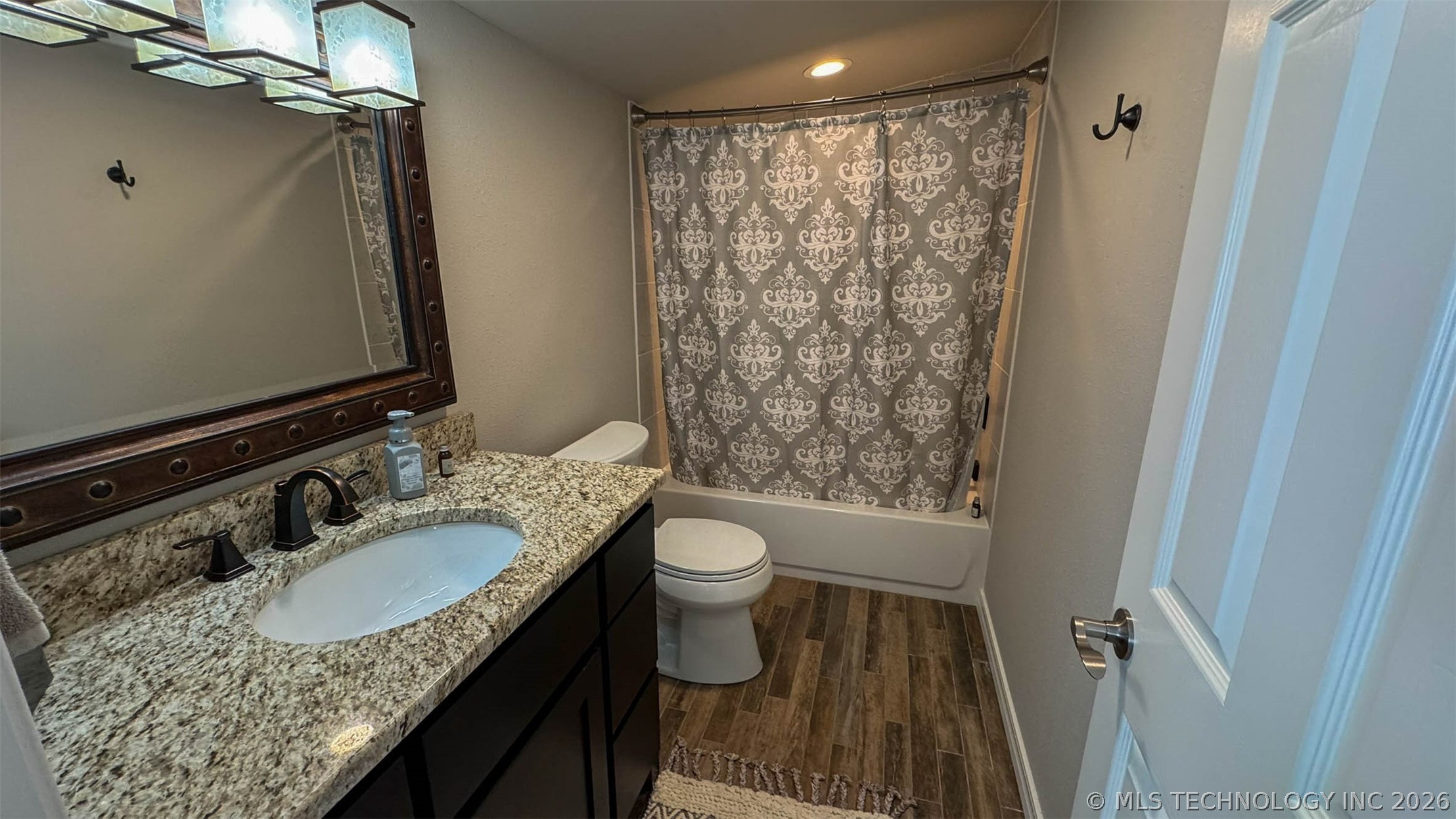 4157 W Roadrunner Drive Hulbert OK 74441
