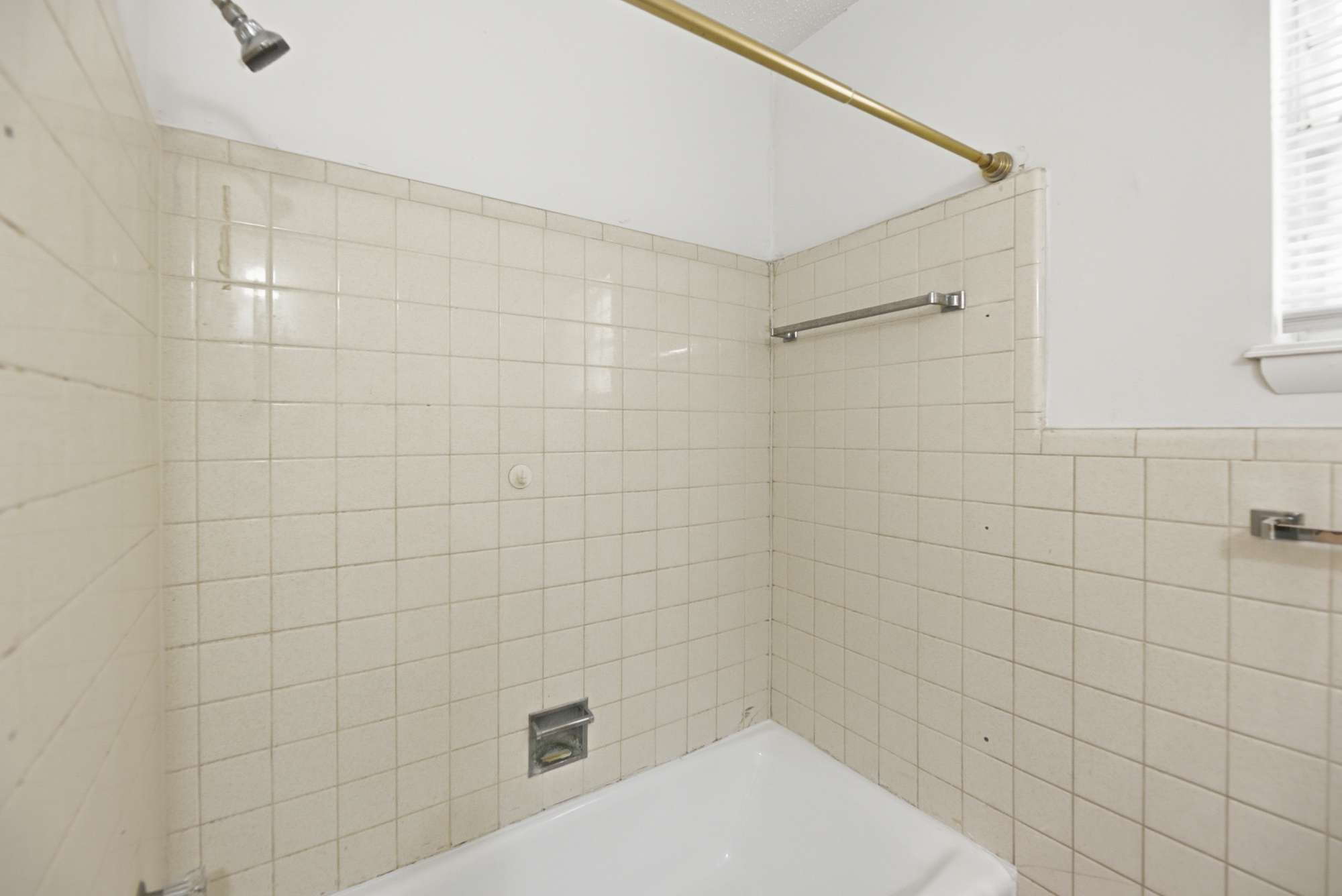 313 E Woodrow Place Tulsa OK 74106