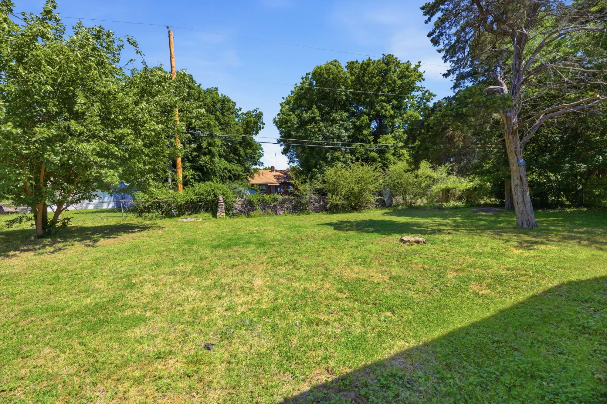 313 E Woodrow Place Tulsa OK 74106