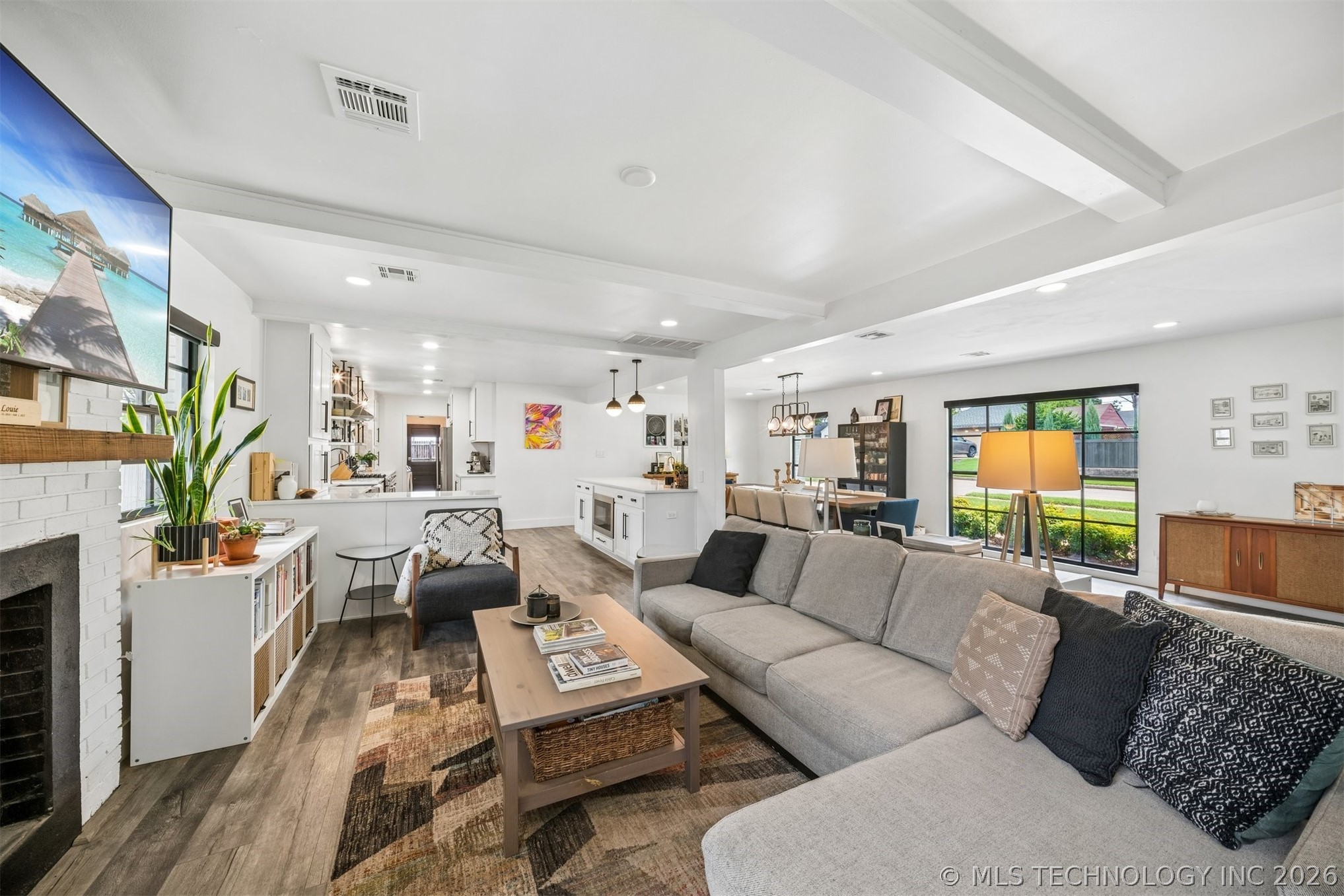 1342 S Columbia Avenue Tulsa OK 74104