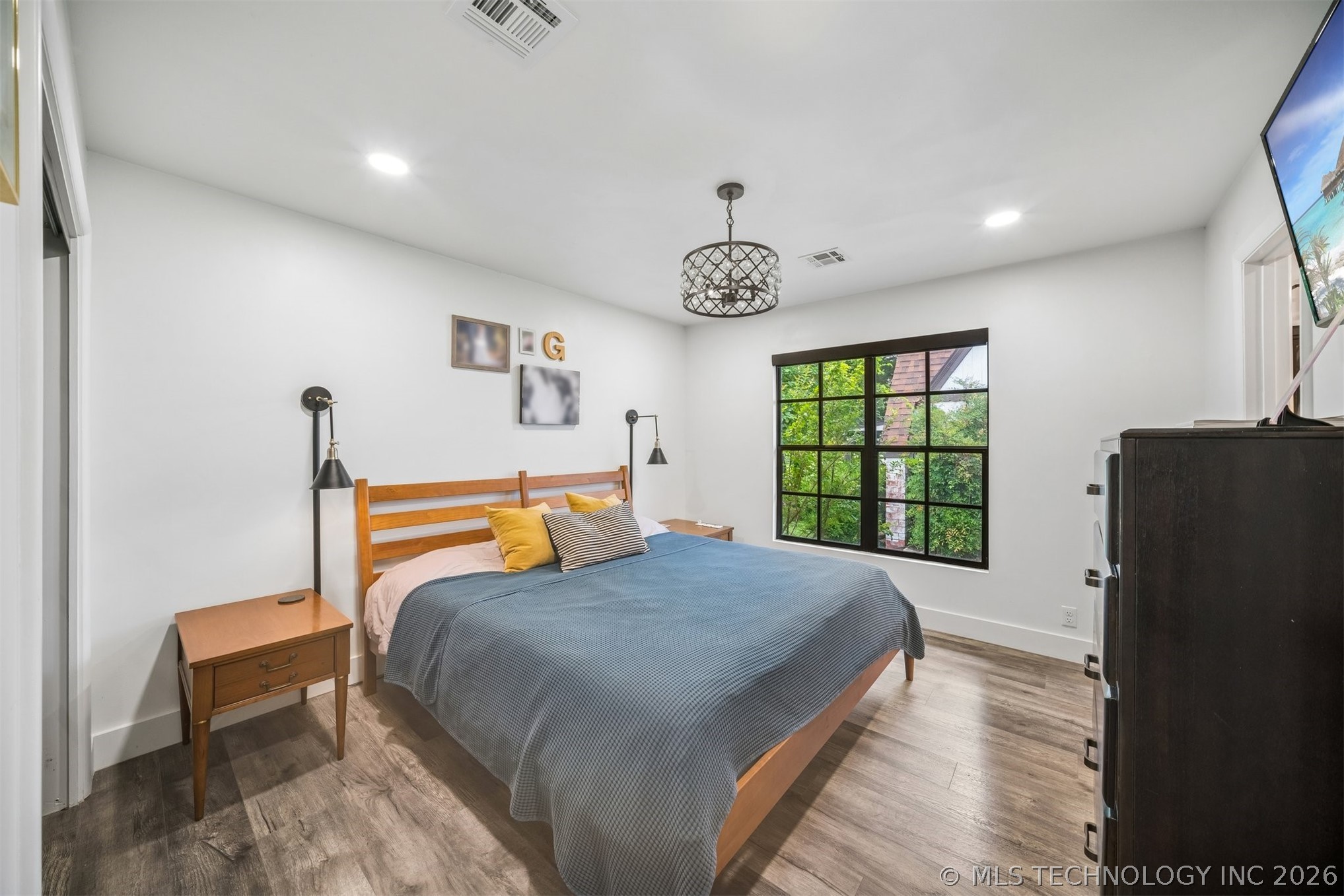 1342 S Columbia Avenue Tulsa OK 74104
