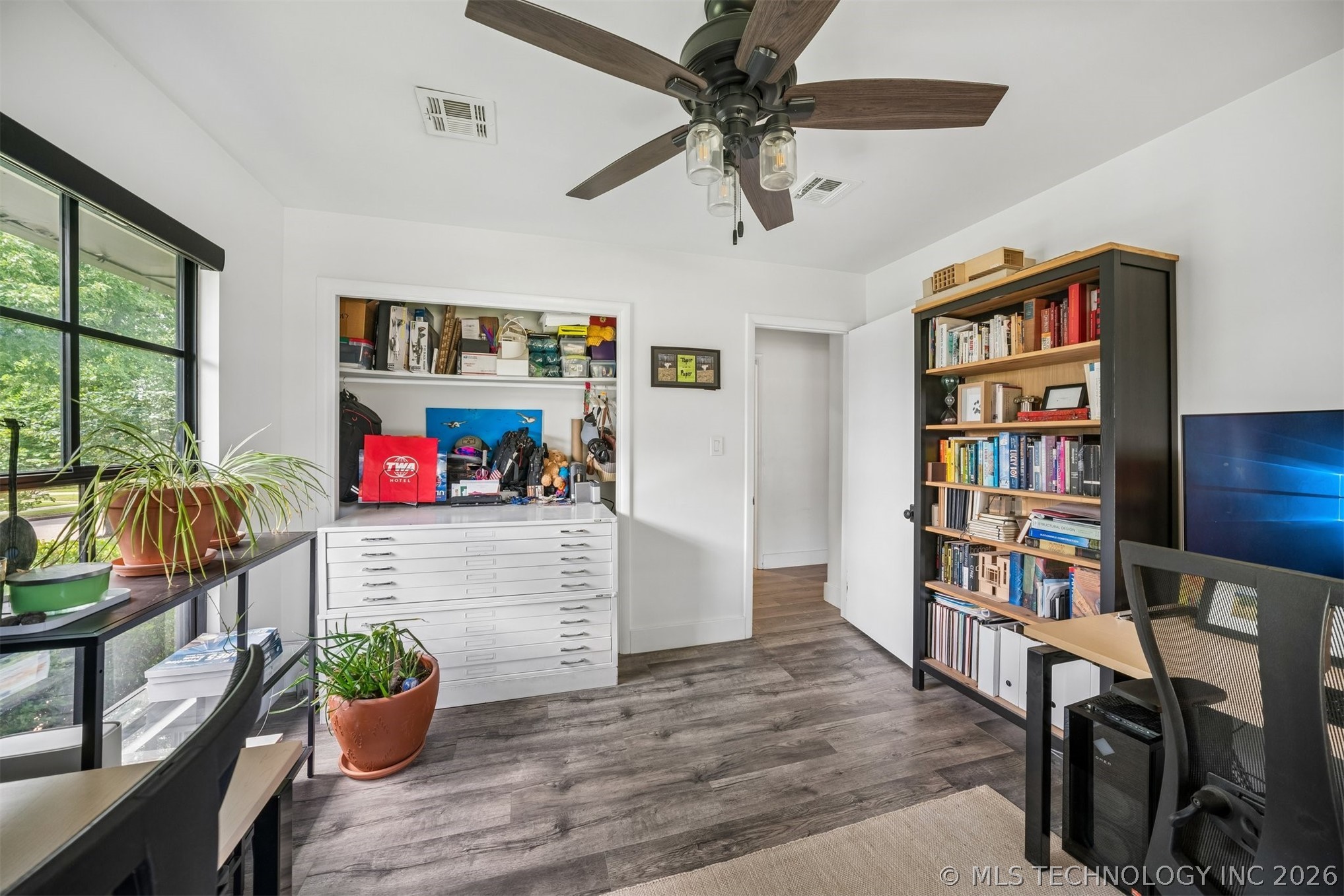 1342 S Columbia Avenue Tulsa OK 74104