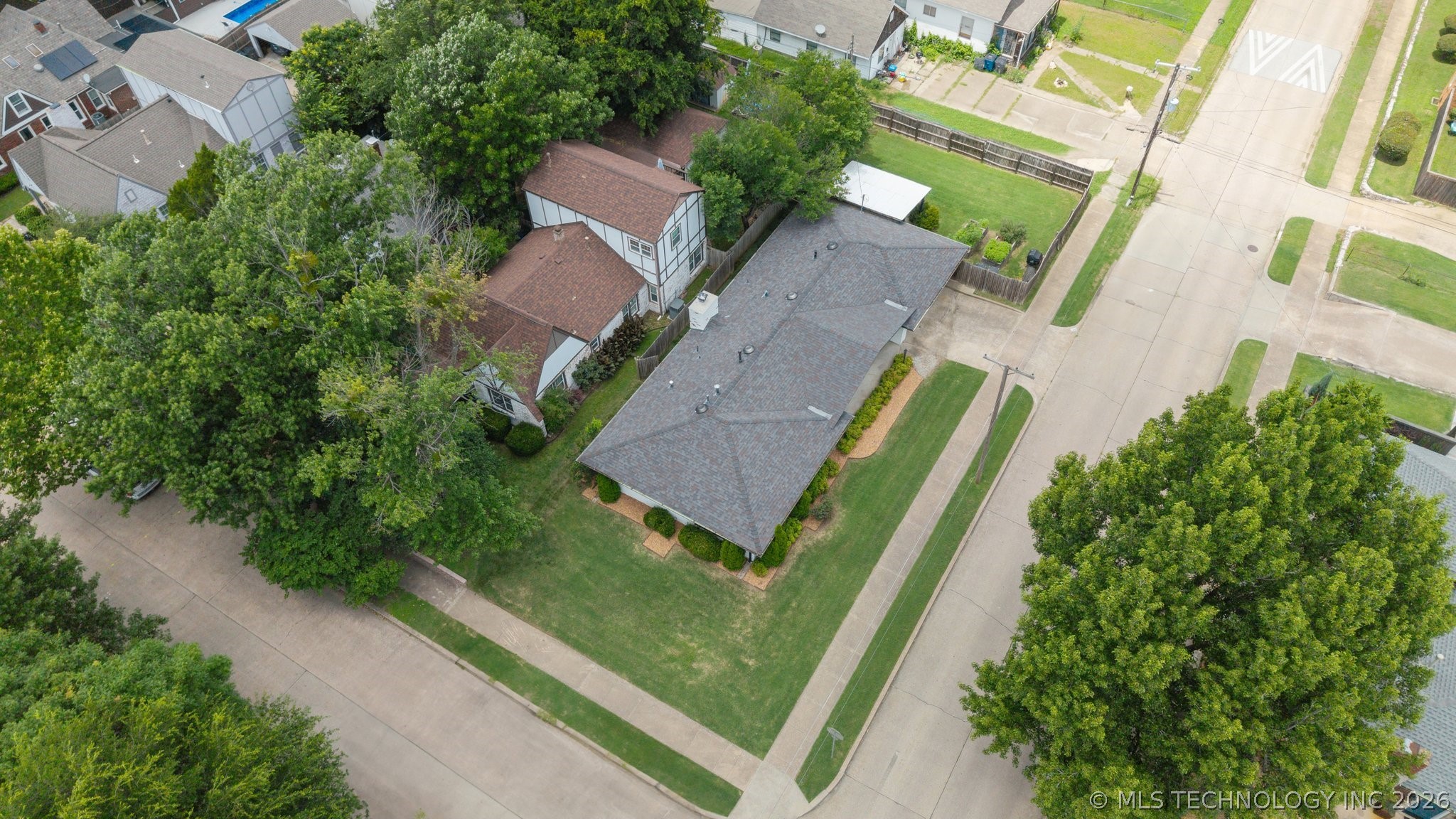 1342 S Columbia Avenue Tulsa OK 74104