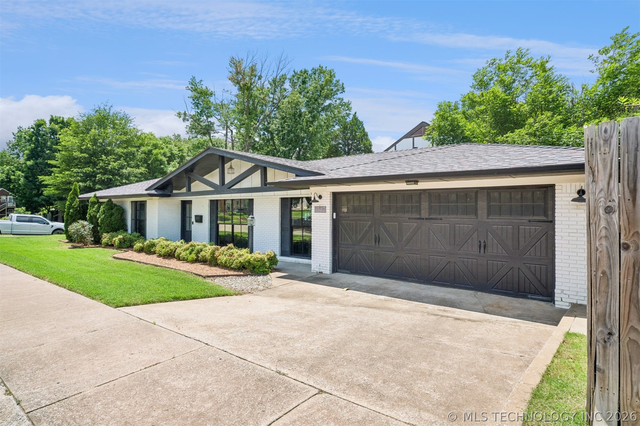 1342 S Columbia Avenue Tulsa OK 74104