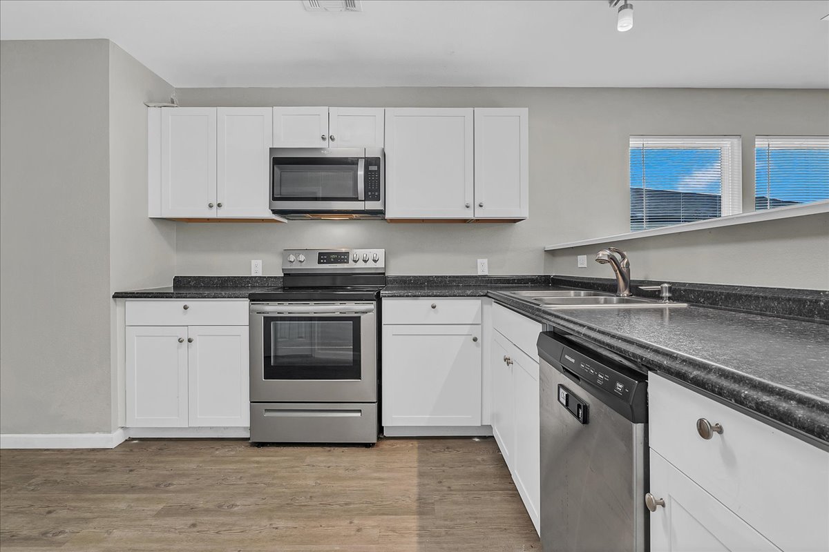 4107 W 56th Place Tulsa OK 74107