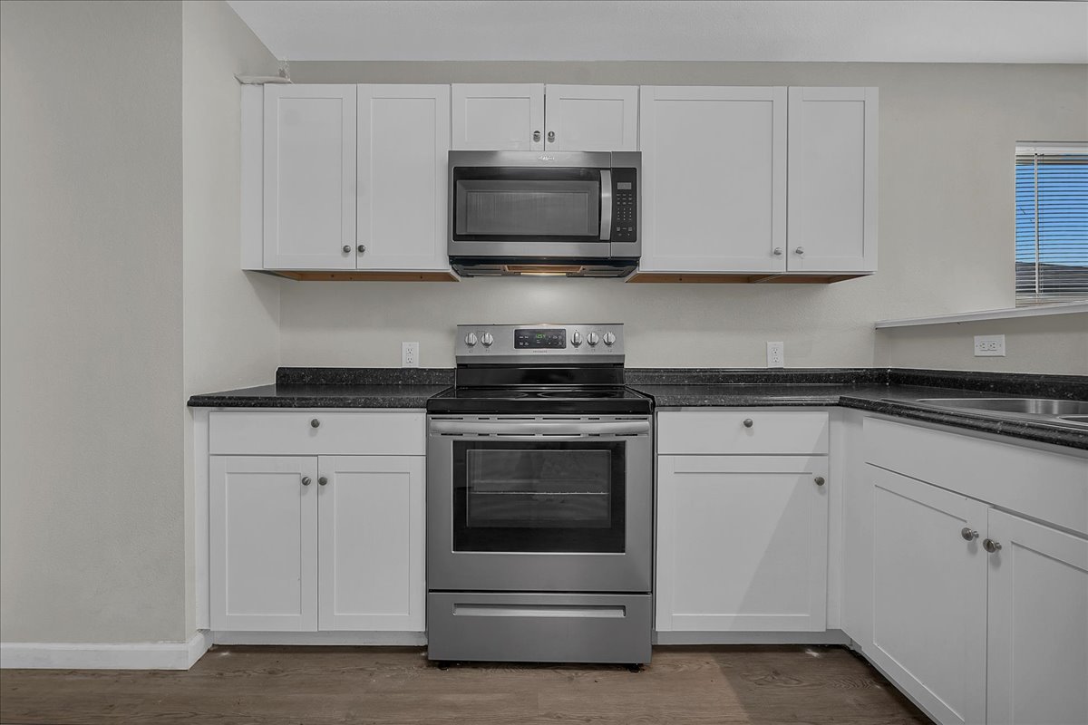4107 W 56th Place Tulsa OK 74107