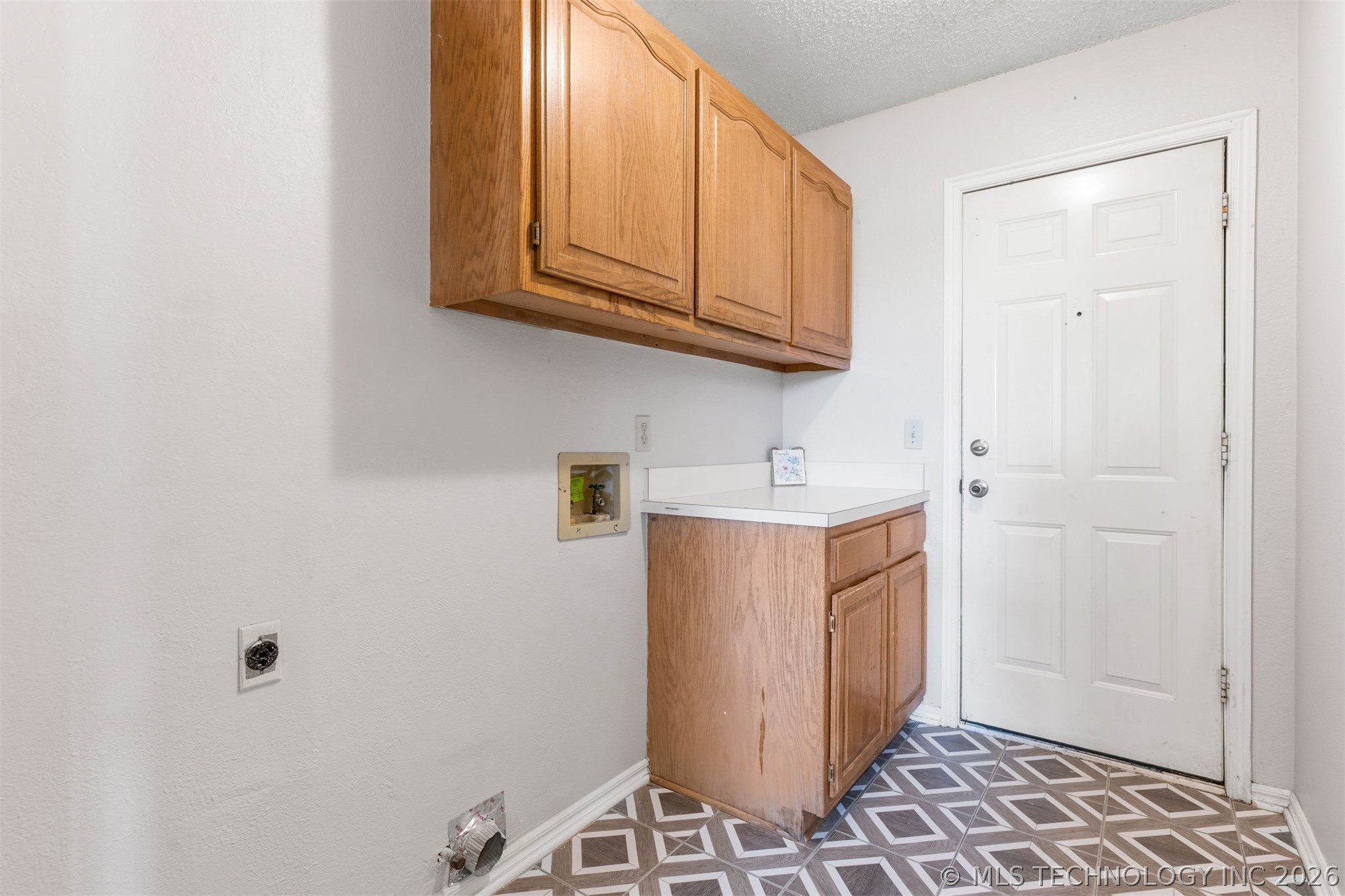 2317 SW Quail Run Drive Claremore OK 74019