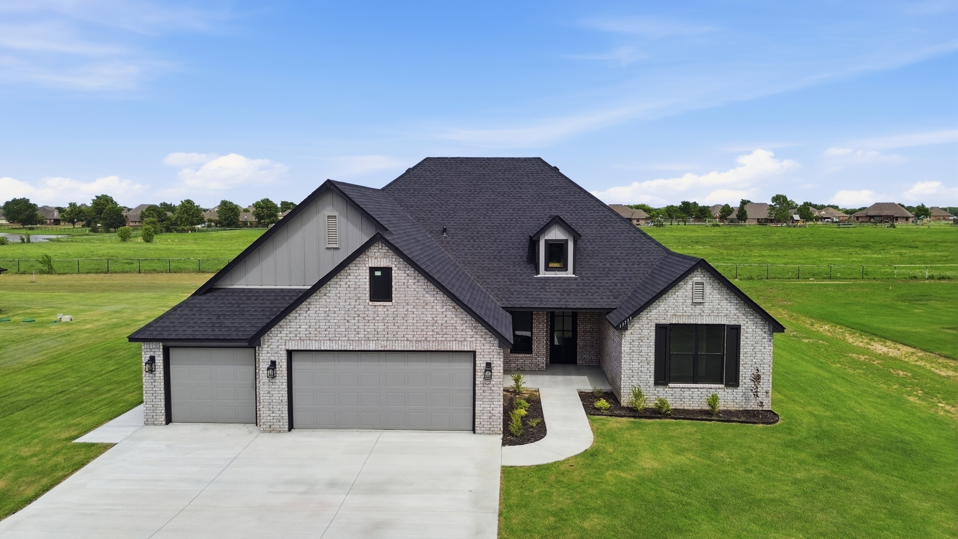 13798 N 58th Eastavenue W Collinsville OK 74021