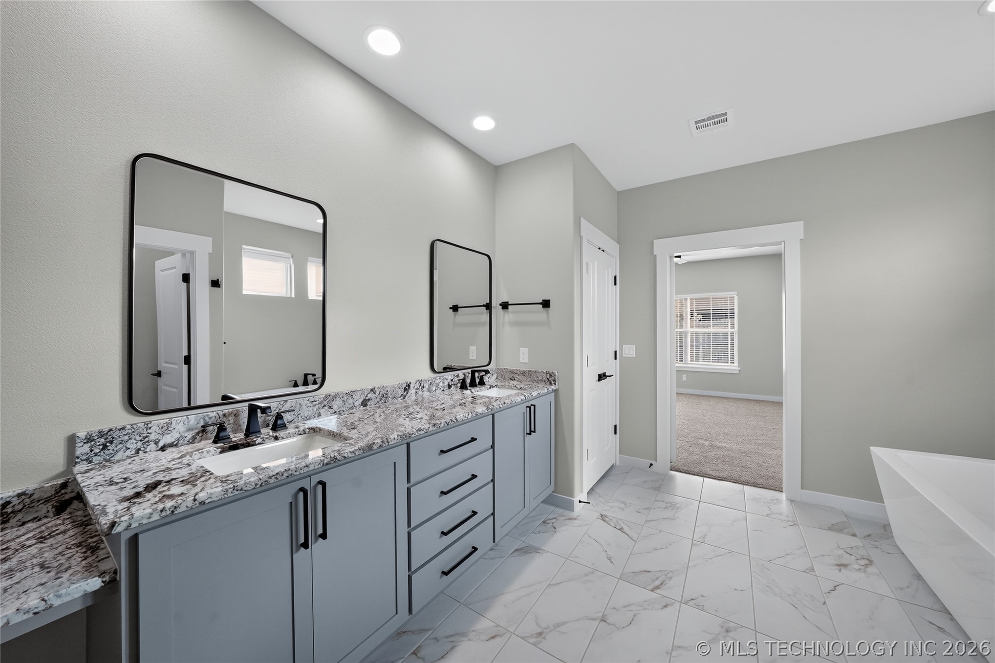 2042 E 130th Street S Jenks OK 74037