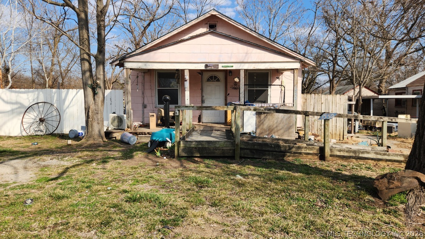 1552 S Maple Avenue Bartlesville OK 74003