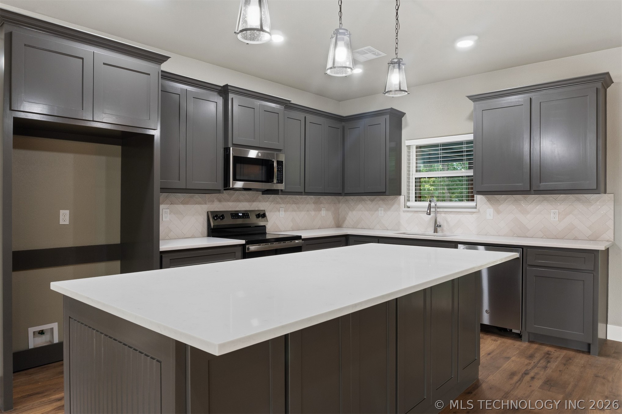 150 Woods Road Mead OK 73449