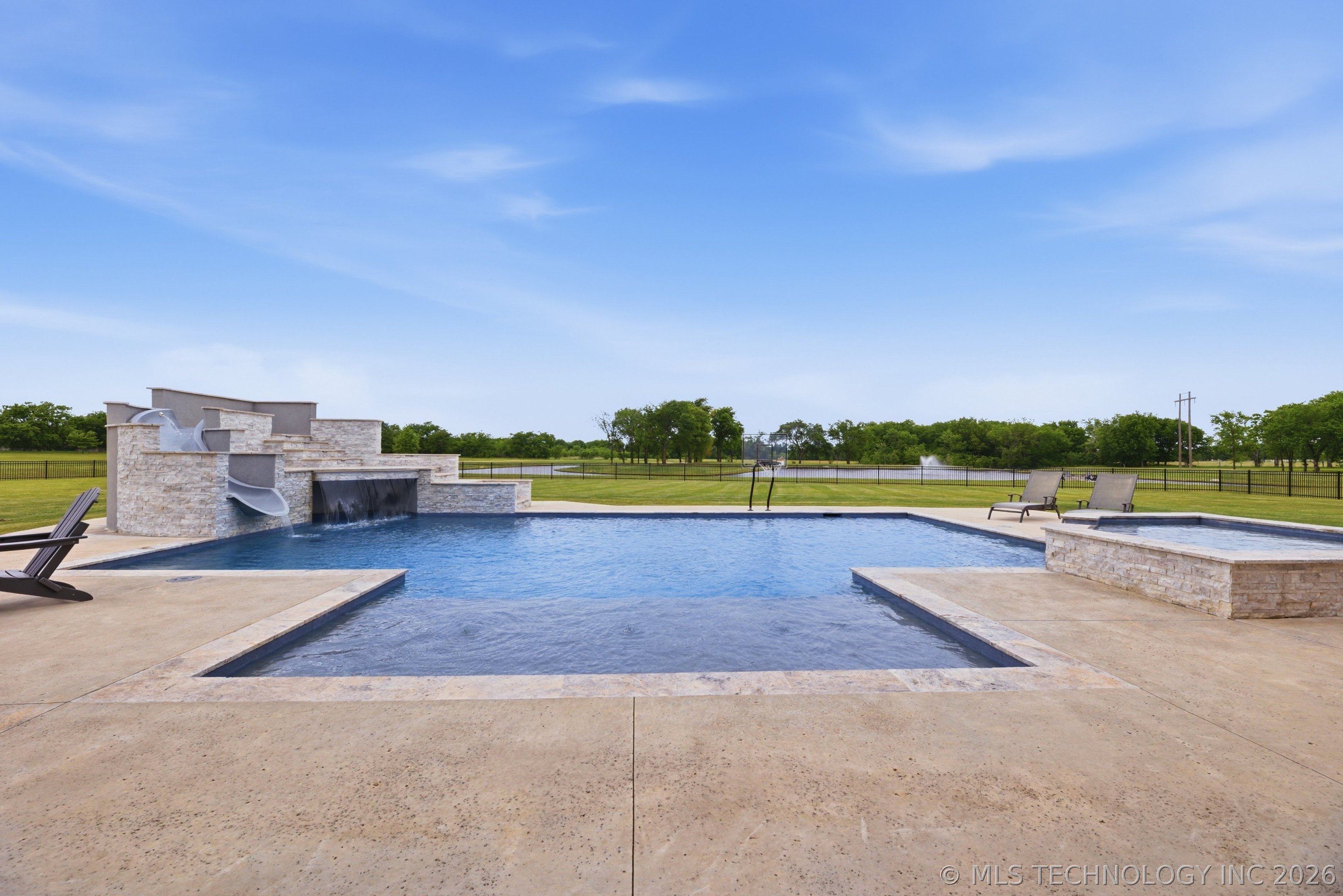16924 S 31st East Avenue Mounds OK 74047