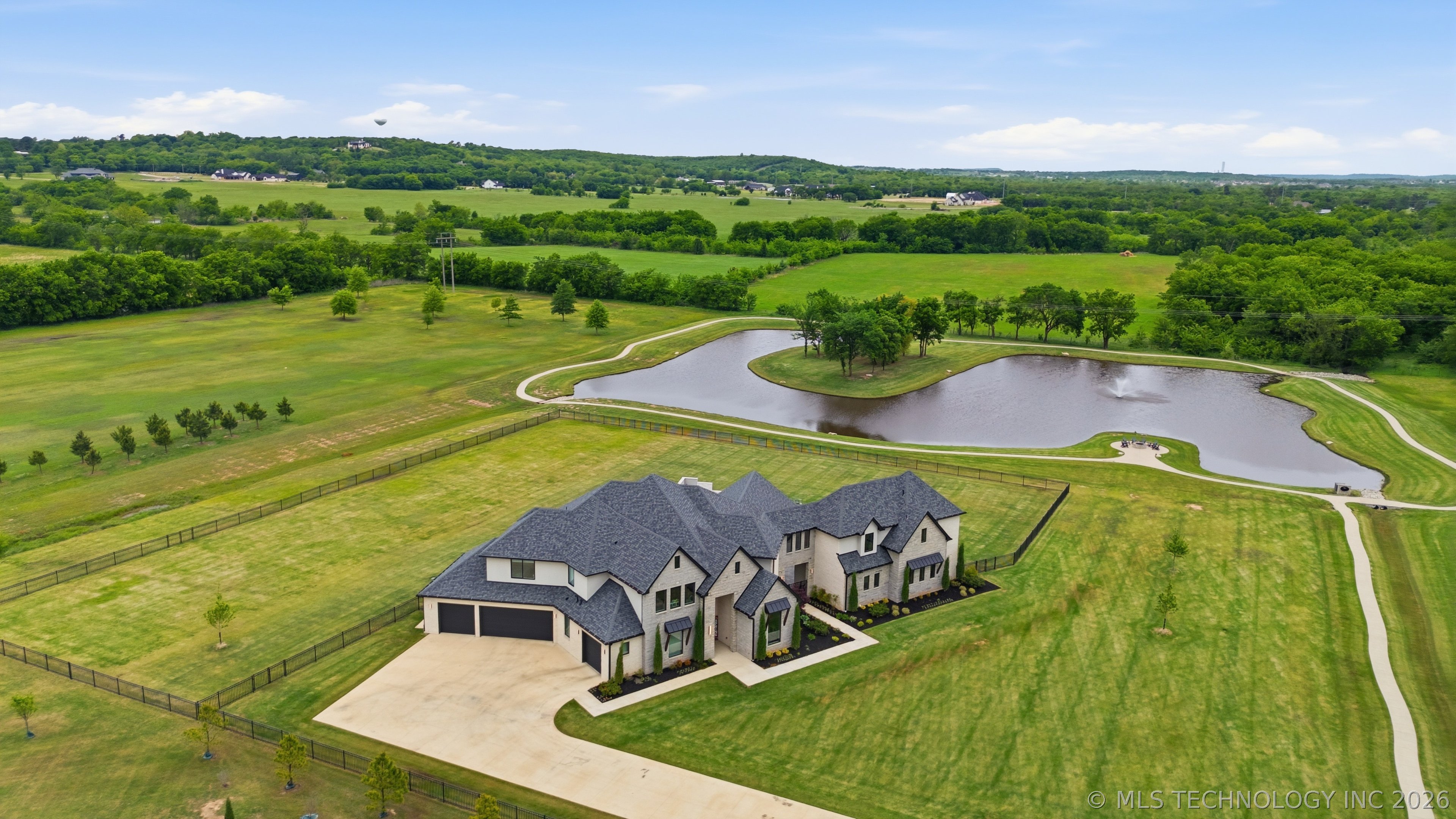 16924 S 31st East Avenue Mounds OK 74047