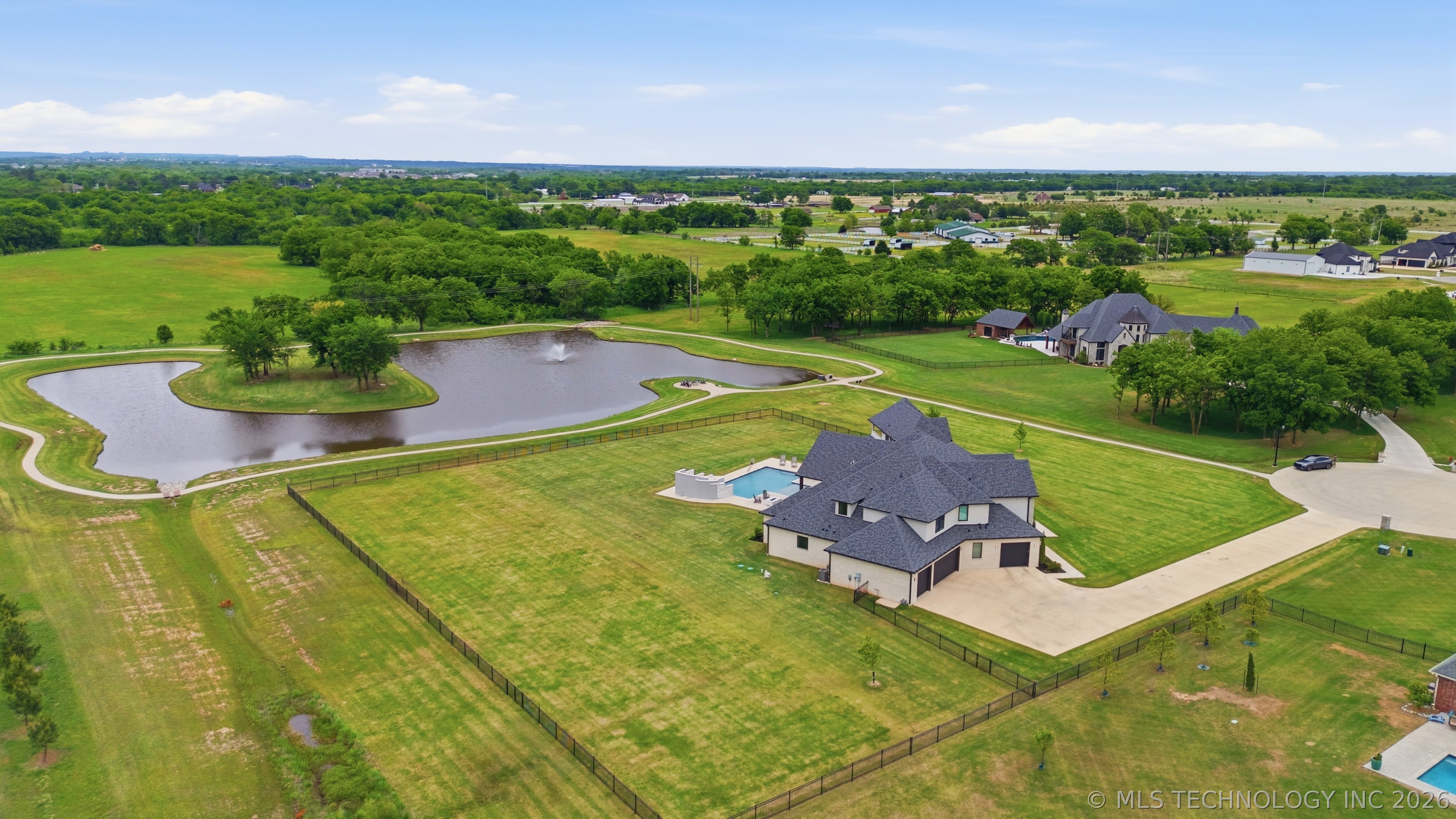 16924 S 31st East Avenue Mounds OK 74047