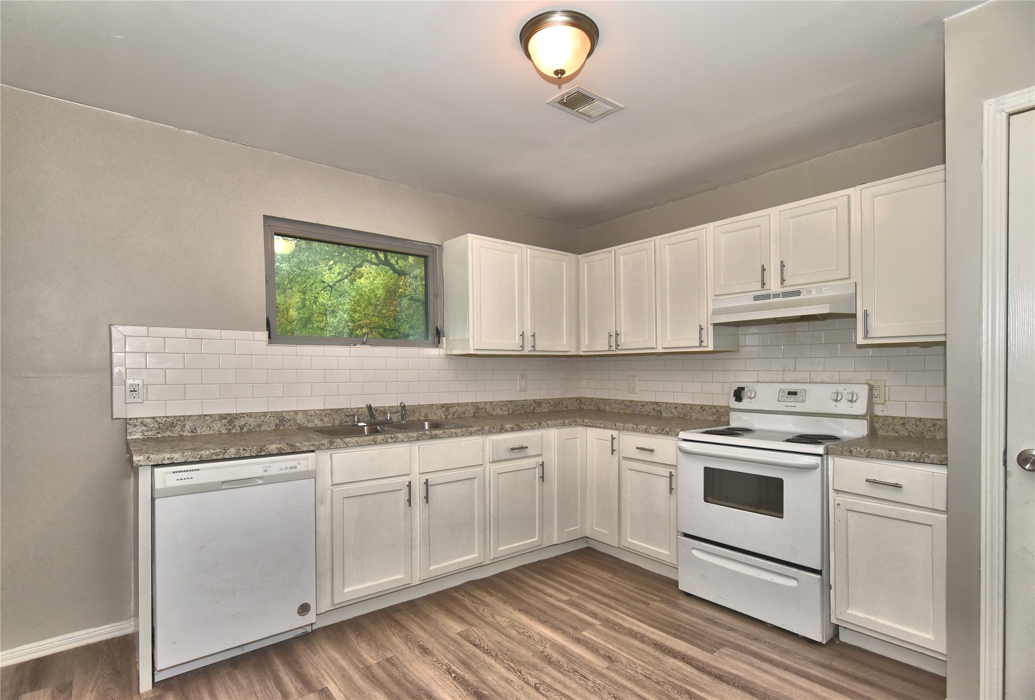 903 N Industrial Avenue Sand Springs OK 74063
