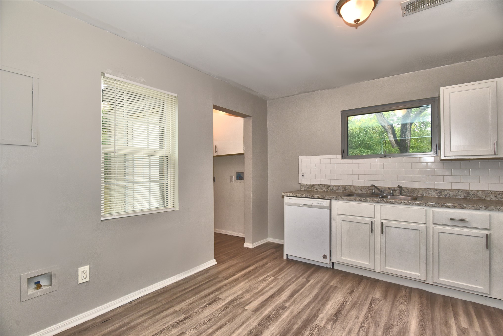 903 N Industrial Avenue Sand Springs OK 74063