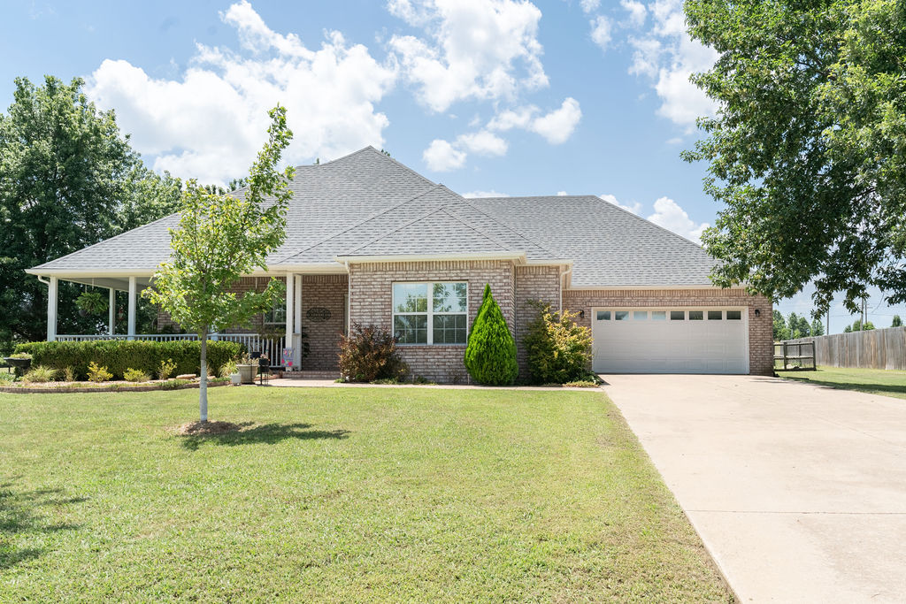 200 N Woodchuck Lane Skiatook OK 74070