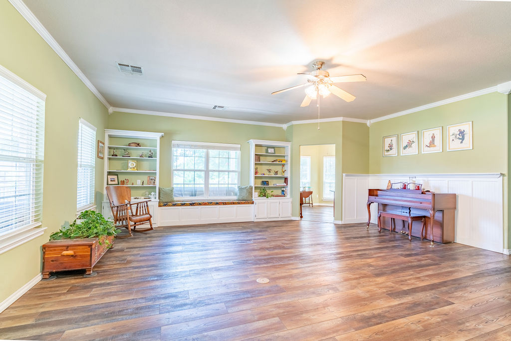 200 N Woodchuck Lane Skiatook OK 74070