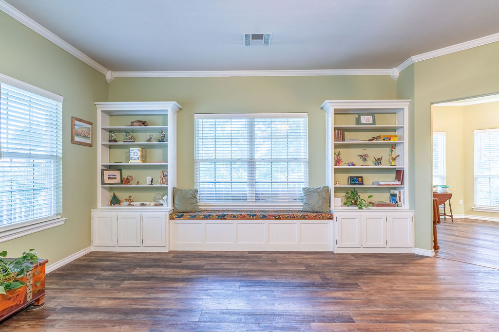 200 N Woodchuck Lane Skiatook OK 74070