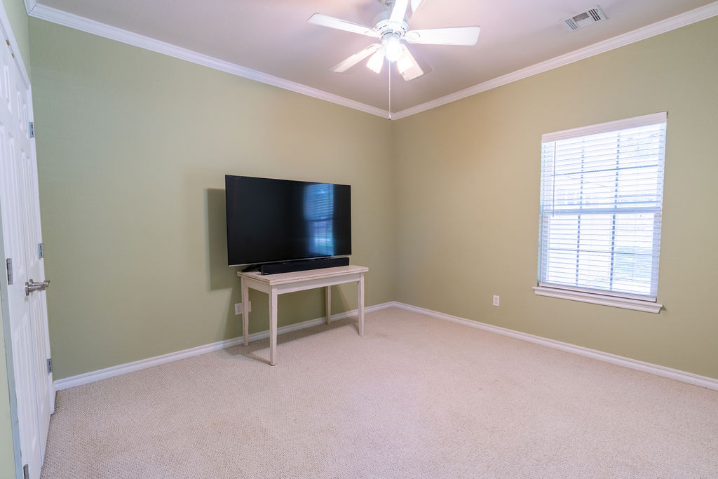 200 N Woodchuck Lane Skiatook OK 74070