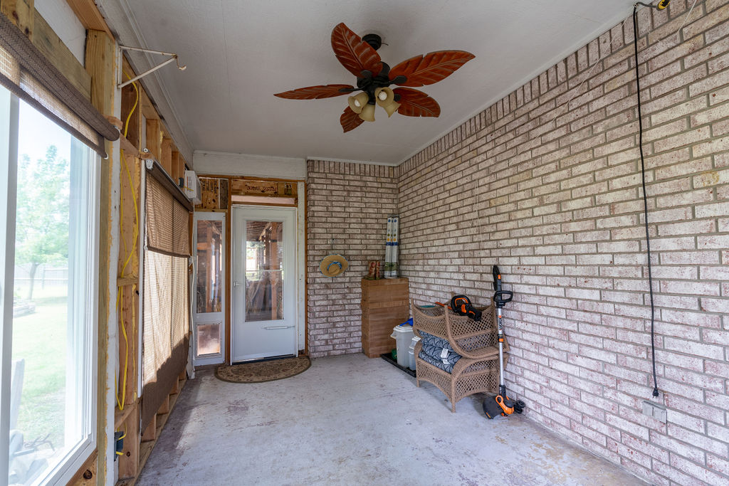 200 N Woodchuck Lane Skiatook OK 74070
