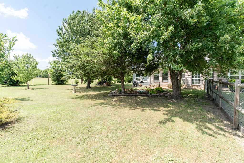 200 N Woodchuck Lane Skiatook OK 74070