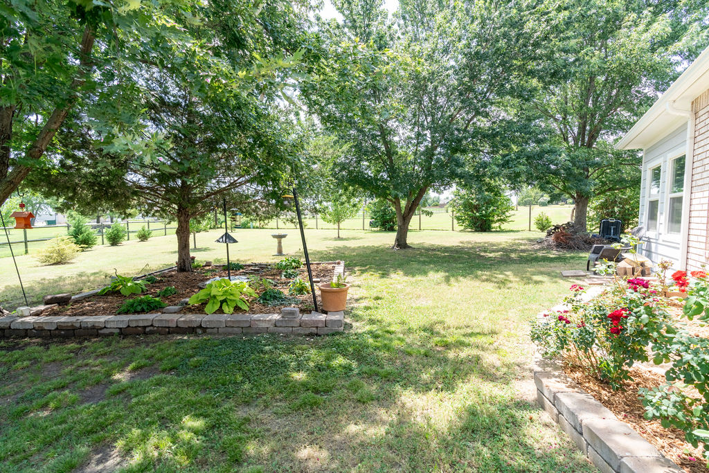 200 N Woodchuck Lane Skiatook OK 74070