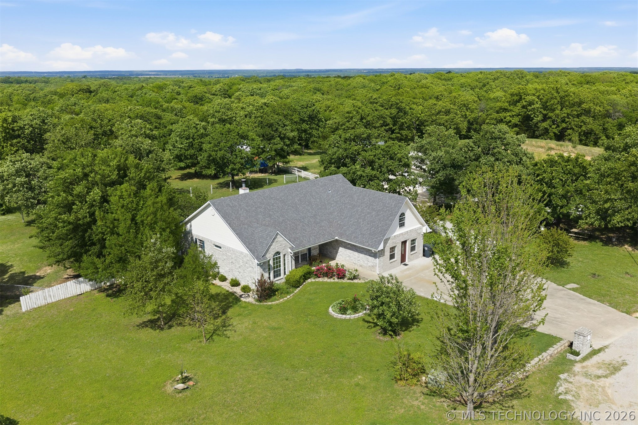 232 Waterford Dickson OK 73401