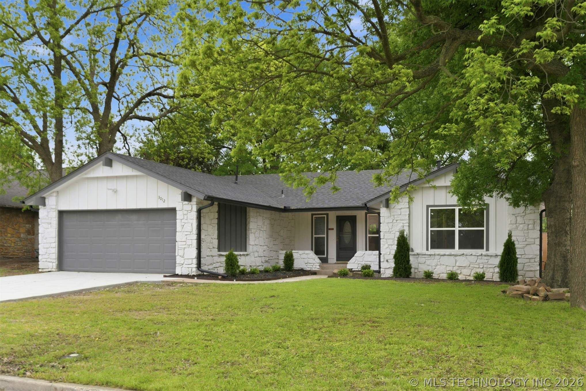 3012 W 70th Street Tulsa OK 74132
