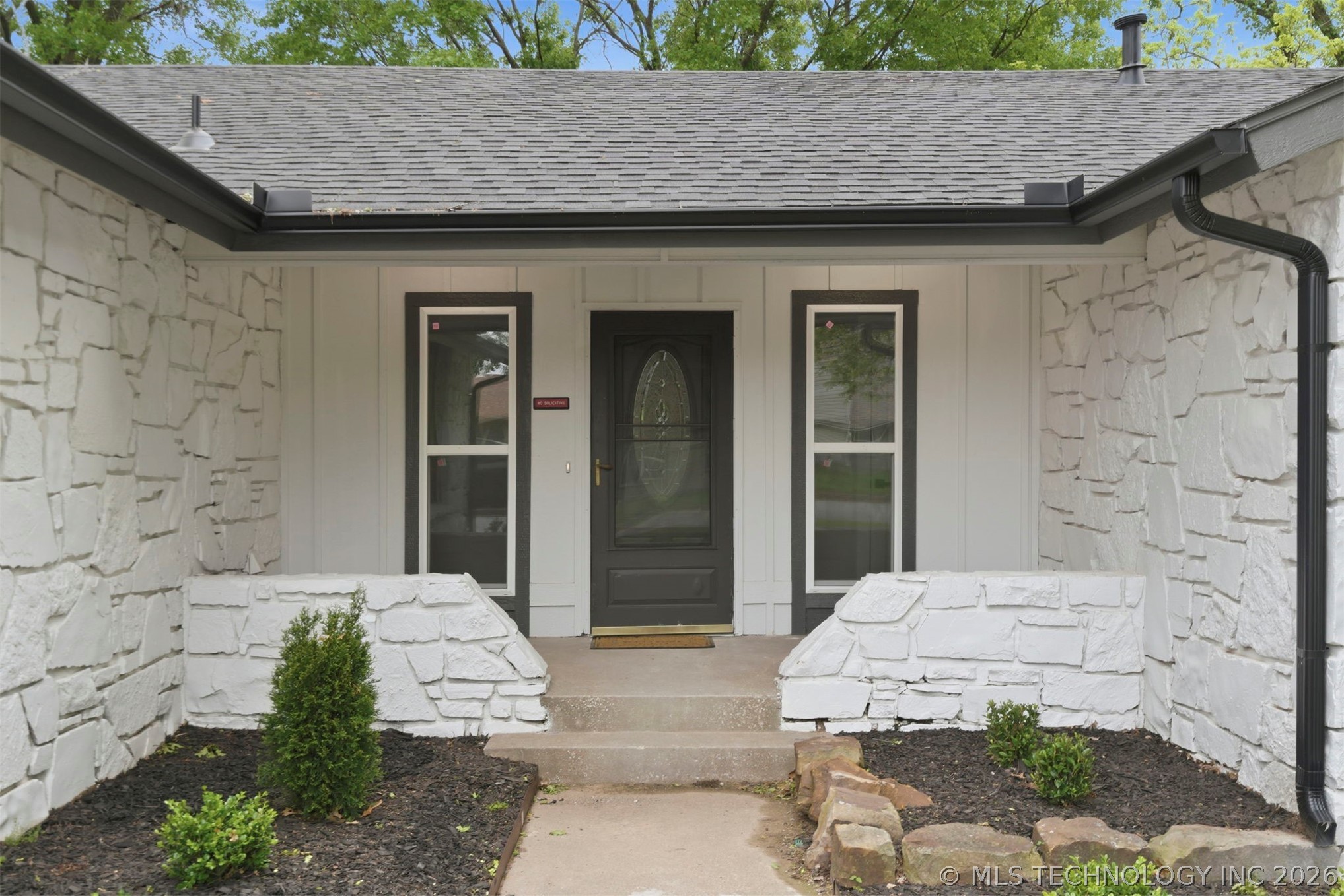 3012 W 70th Street Tulsa OK 74132