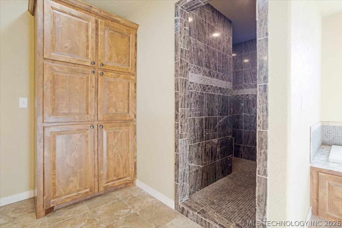 7939 W G Bar Road Atoka OK 74525