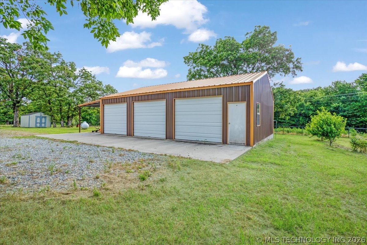 7939 W G Bar Road Atoka OK 74525
