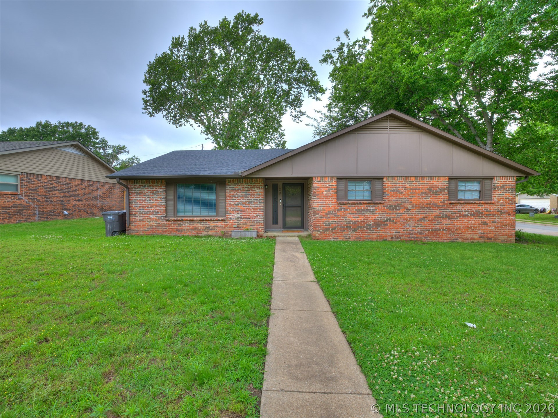 1201 Guinn Lane Bartlesville OK 74006