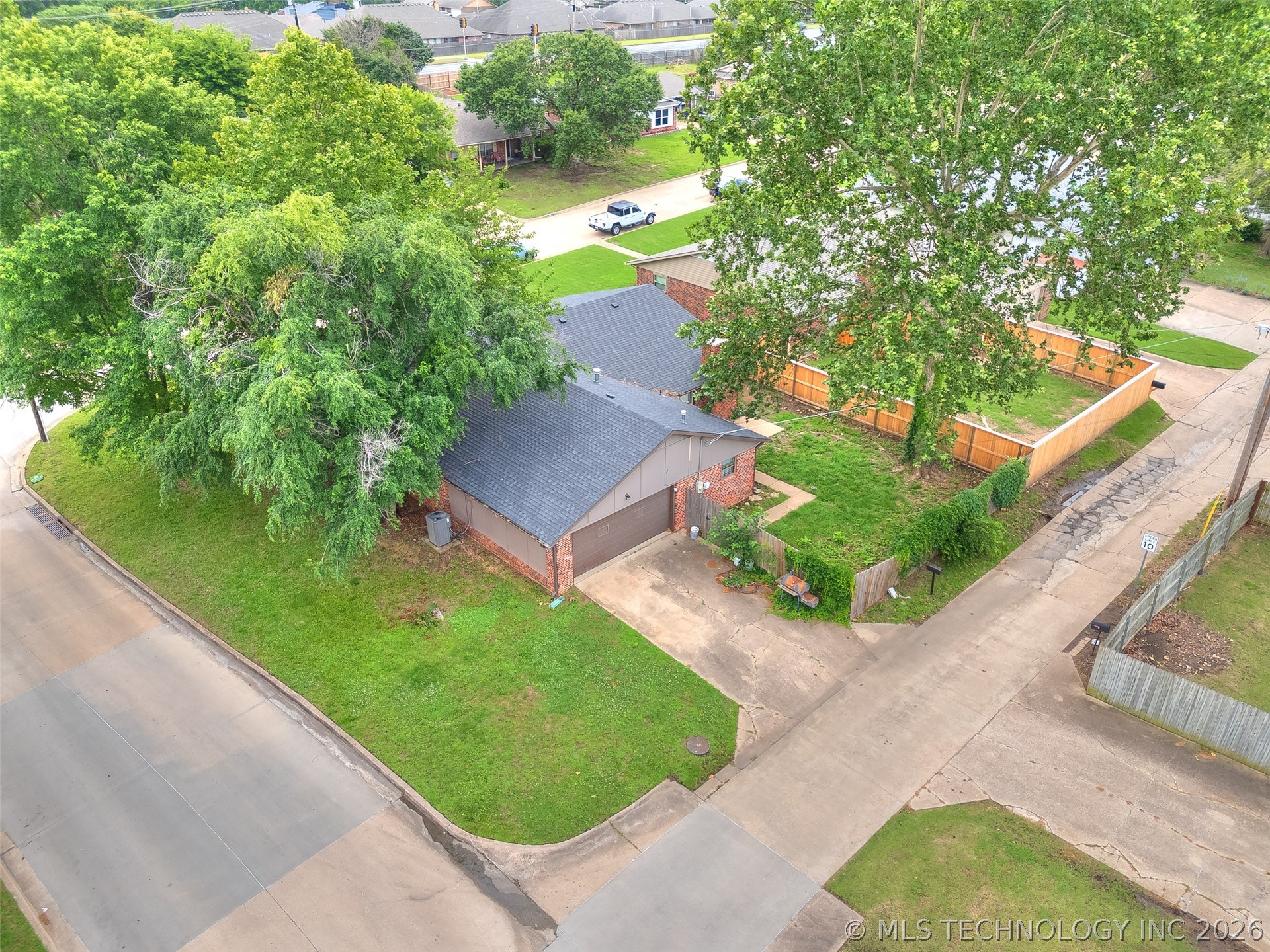 1201 Guinn Lane Bartlesville OK 74006