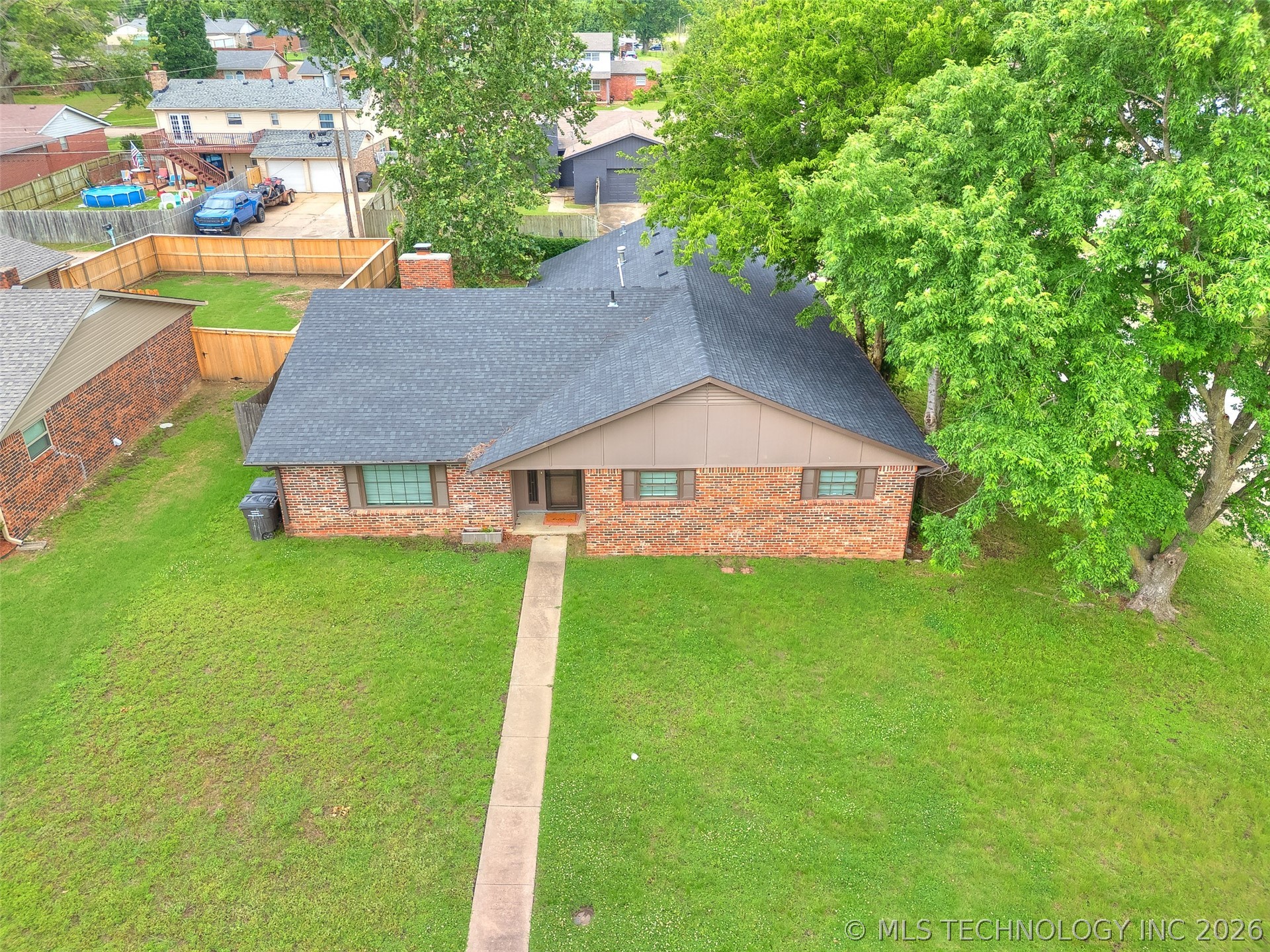 1201 Guinn Lane Bartlesville OK 74006